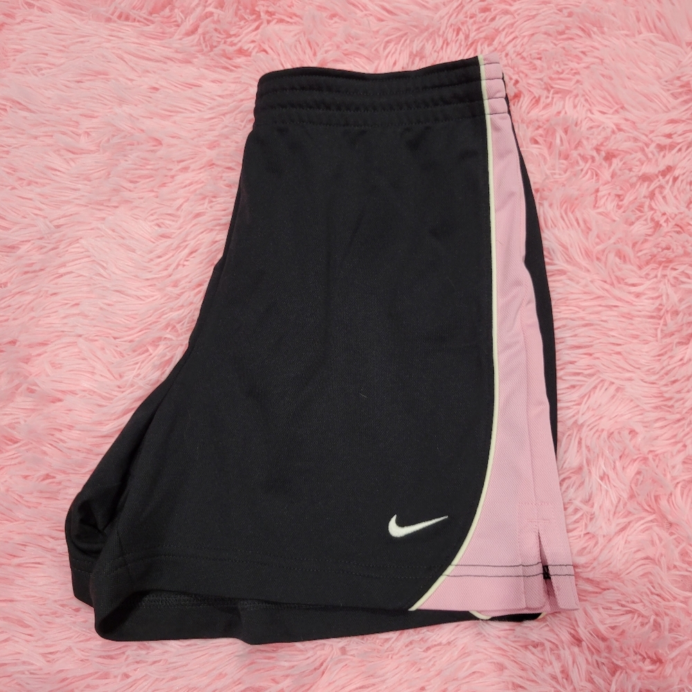 NWT Nike Black and Pink Shorts, Size S - Picture 5 of 5